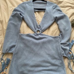 Cropped blue dress perfect for beach and vacation